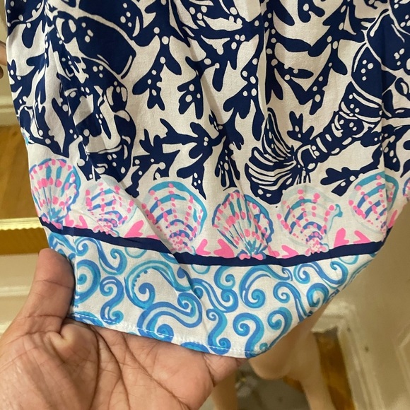 Lilly Pulitzer Navy and White Patterned Blouse - Picture 5 of 10